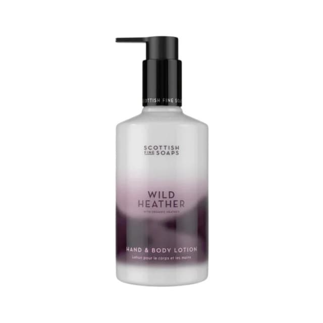 Scottish Fine Soaps Scottish Fine Soaps Wild Heather Hand & Body Lotion 300ml in White White 300ml Unisex 5016365100960