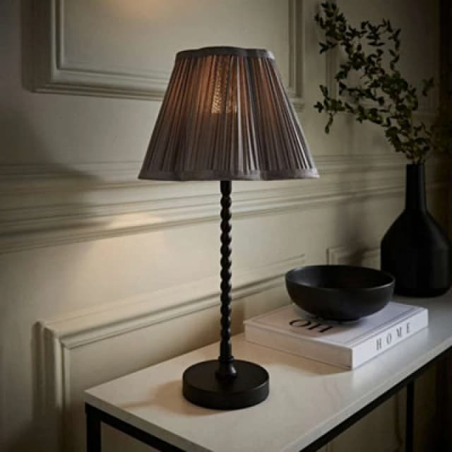 ValueLights ValueLights Maeve Pleated Faux Silk Scallop Shade Matte Black Bobbin Bobble Table Lamp in Dark Grey Dark Grey One Size Unisex 505940606504