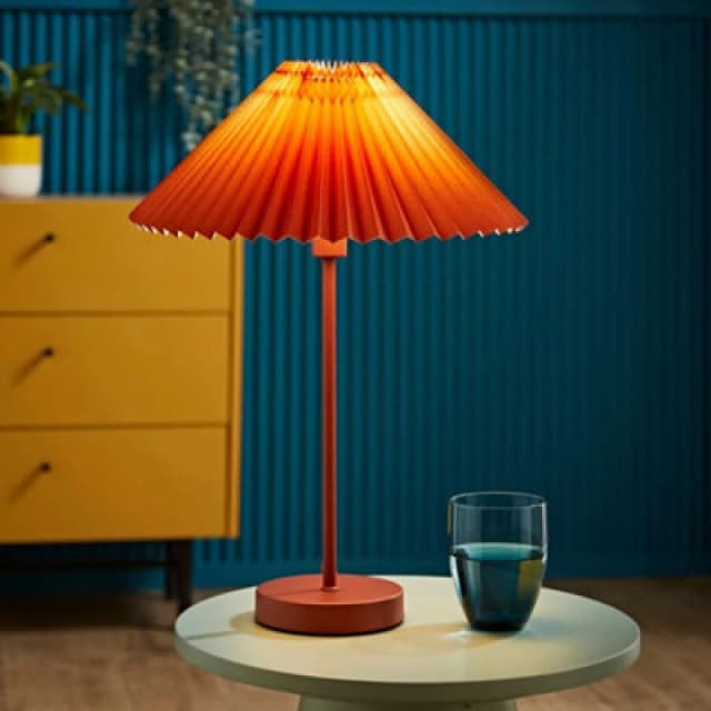ValueLights Akira Pleated Shade Table Lamp with LED Bulb Burnt Orange