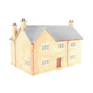 Hornby Country Farm House Model