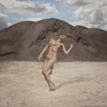 KINLAW - The Tipping Scale Vinyl