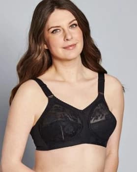 Triumph Doreen Non Wired Black Bra