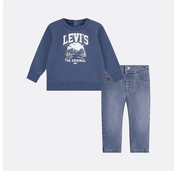 Jeans/Crew Neck Sweatshirt Outfit in Cotton Mix