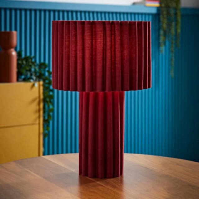 ValueLights ValueLights Lenny Drum Lamp Shade Colour Drench Ribbed Full Fabric Table Lamp in Burgundy Burgundy One Size Unisex 5016529272380