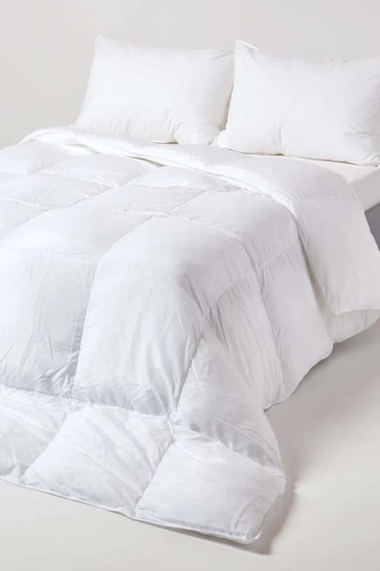 Homescapes Luxury Hotel Quality Super Microfibre All Seasons King Size Duvet