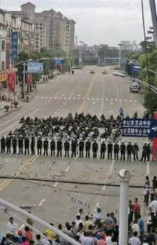 Chinas Rise by Au Loong Yu Paperback