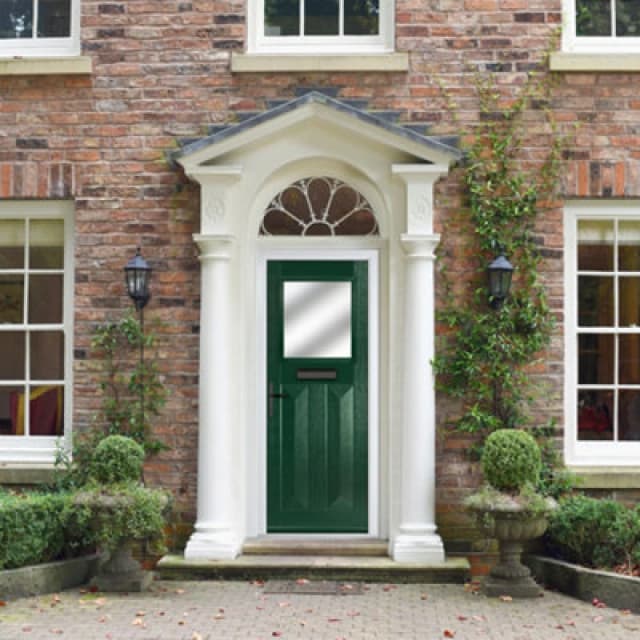 Lacerta Composite Door Eaton Green 920mm X 2090mm Open In Right Hand Obs Glass 10 Year Guarantee - Free Delivery & Smart Lock