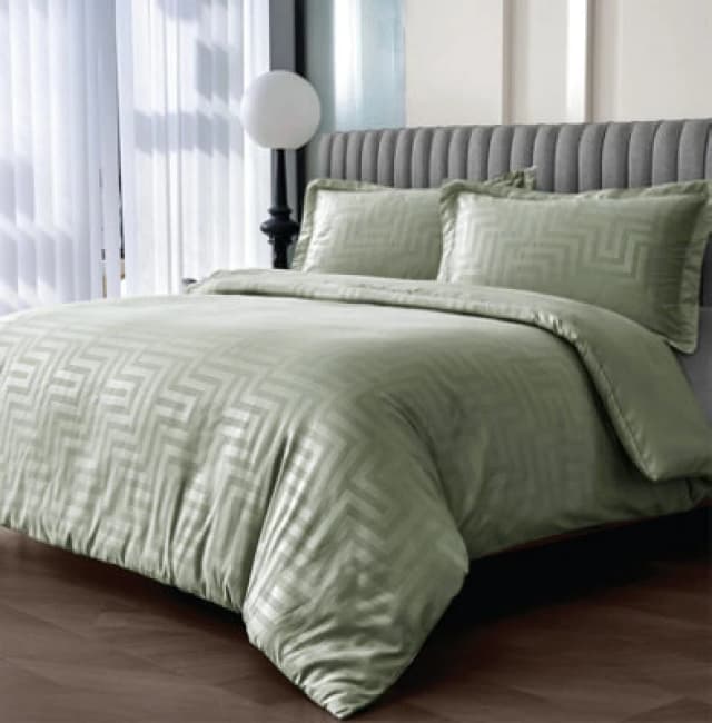 Velosso Luxury Duvet Cover And Pillowcase Set, Chic Bedroom Decor, Elegant Style With Button Enclosure, Machine Washable - Sage