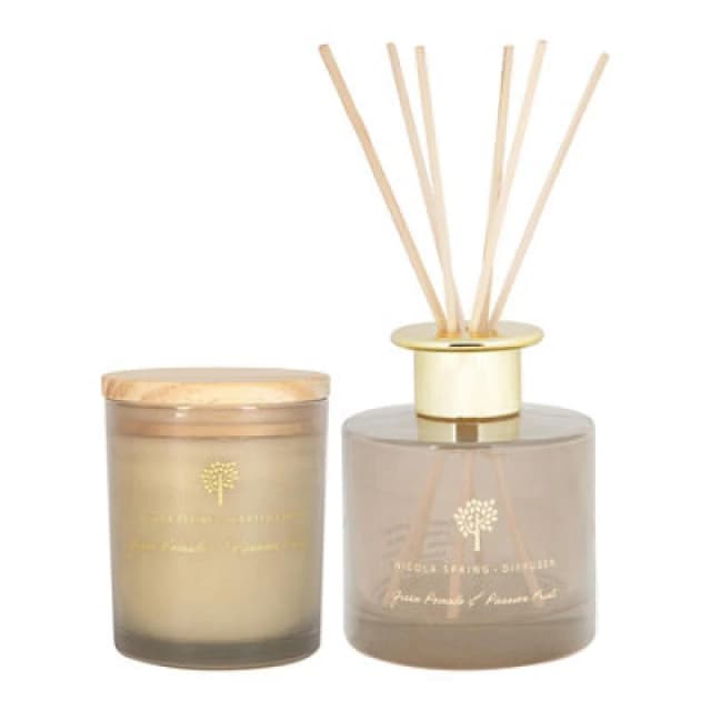 Nicola Spring Scented Candle & Reed Diffuser Set - 130G - Green Pomelo & Passion Fruit