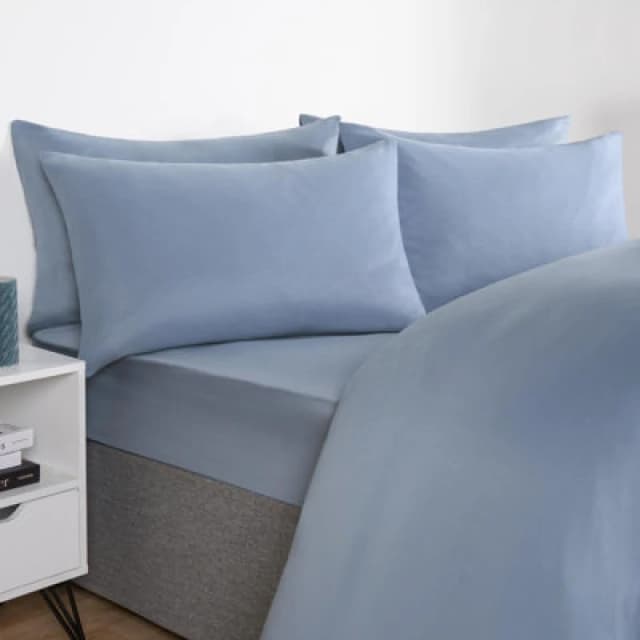OHS OHS 2 Pack Soft Microfibre Wrinkle Resistant Housewife Pillowcases in Blue Size: Standard Pillow Case Blue Standard Pillow Case Unisex 502743419