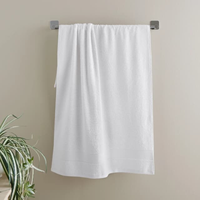 Catherine Lansfield Catherine Lansfield 'Anti Bacterial' Cotton Towels in White Size: Bath Sheet White Bath Sheet Unisex 5057681085395