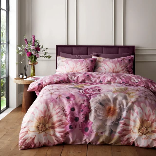 RHS by Catherine Lansfield Rosemoor Floral So Soft Duvet Cover Set Pink unisex King