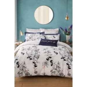 Amanda Holden Songbird Duvet Set