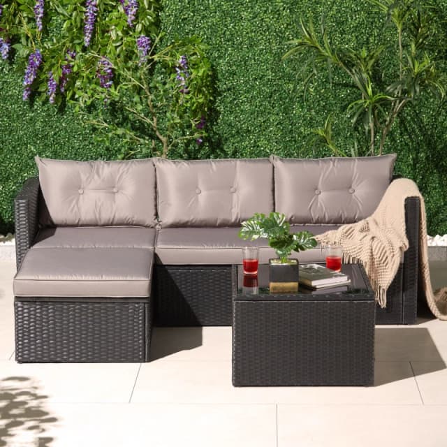 VonHaus Antigua Rattan Outdoor Corner Chaise Sofa & Table Black