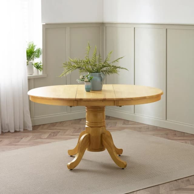 FurnitureboxUK FurnitureboxUK Padstow Rustic Farmhouse Extending Solid Wood Dining Table in Light Oak Light Oak One Size Unisex 5056784304754