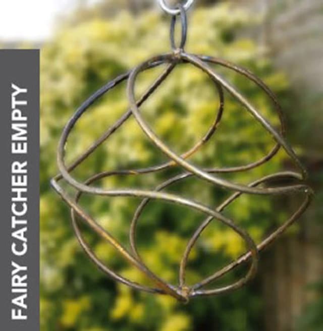 Poppy Forge Fairy Catcher Empty - Ready To Rust Hanging Ornament - Solid Steel - L27.9 X W27.9 X H27cm - Bare Metal/ready To Rust