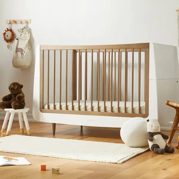 SnuzKot Skandi Cot Bed 'Walnut'