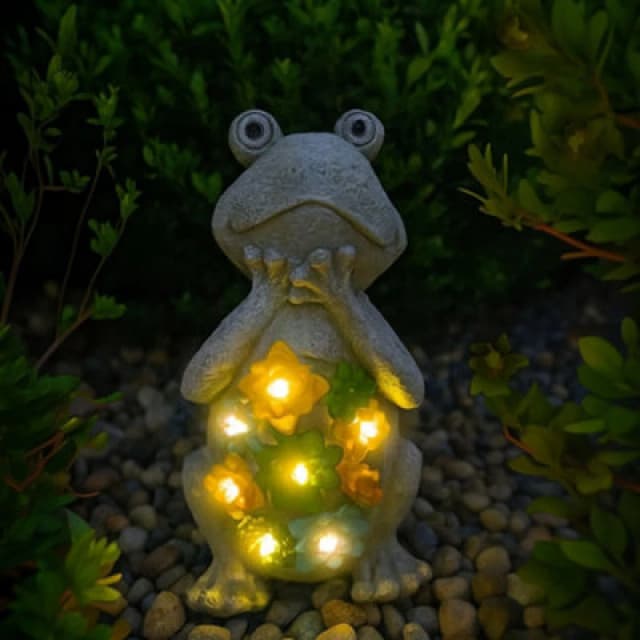 ILFD Group Ltd Solar Frog Garden Ornament 24Cm / 9.5"