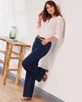 Cotton Traders Womens Wide-Leg Stretch Jeans in Blue