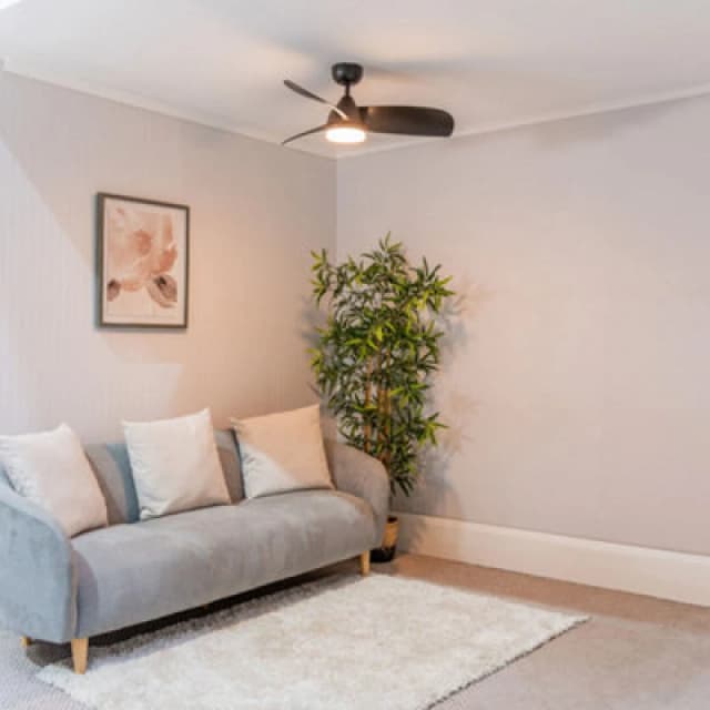 ValueLights 36" Integrated LED Ceiling Fan with Remote Control, 3 Blades, Timer and 6 Speed Functions - Black Black