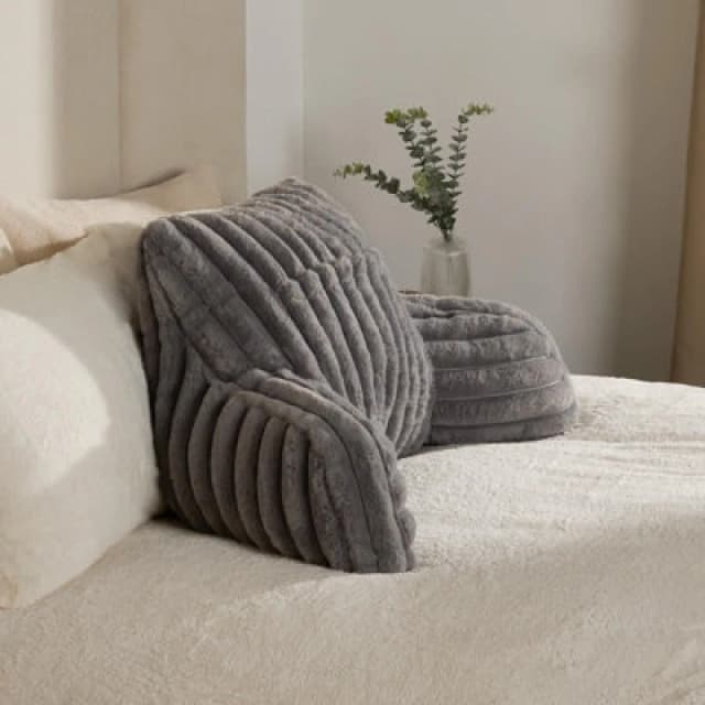 OHS OHS Faux Fur Ribbed Reading Pillow Super Soft Heatable Cuddle Cushion in Charcoal Charcoal One Size Unisex 5027434197149