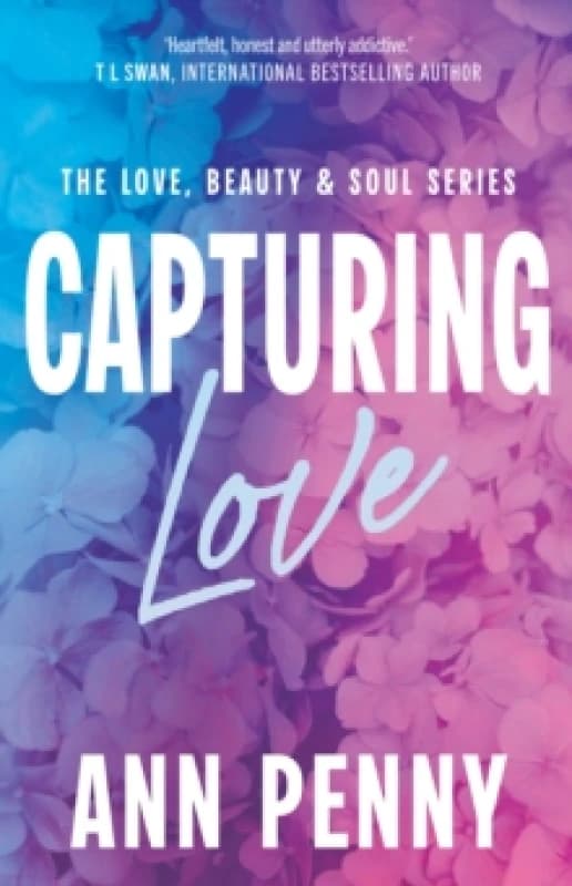 Capturing Love Paperback / softback