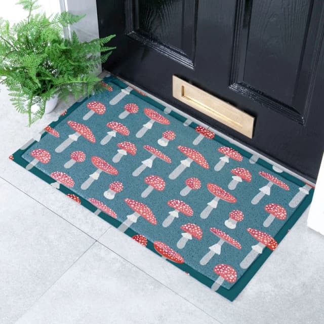 Native Natural Red & White Mushroom Pattern Doormat (70 X 40Cm)