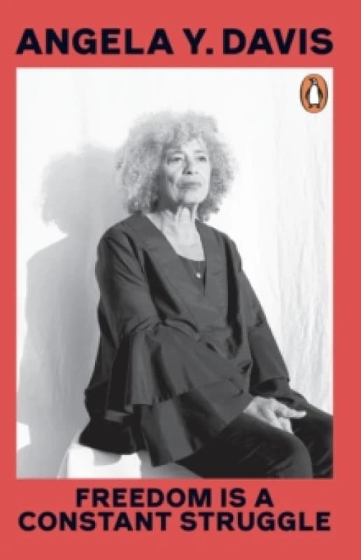 Freedom Is a Constant Struggle. Paperback. By Angela Y Davis Books