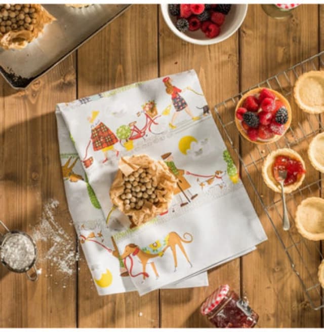 Ulster Weavers 'Walkies' Animal Print 100% Cotton Tea Towel Grey