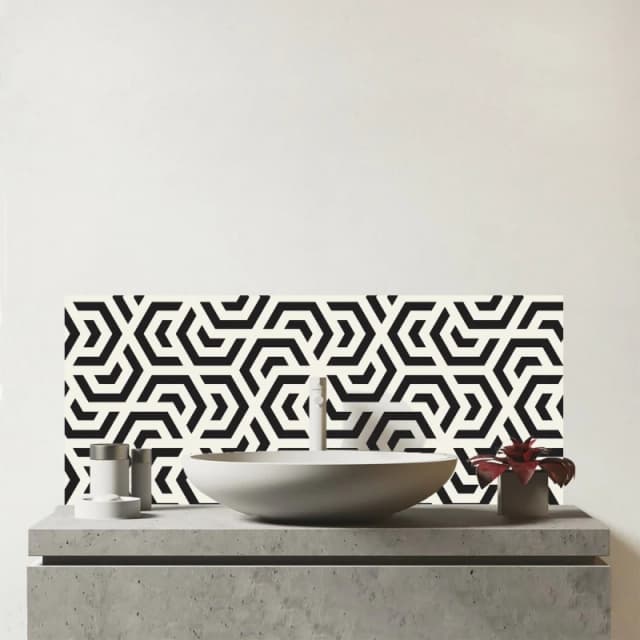 Warren Reed - Designer Hexagonal Geometric Pattern Glass Bathroom Splashback in Black Unisex