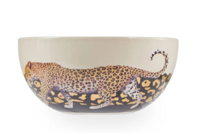 Orsina Stoneware Large Salad Bowl With Intricate Leopard Print,white Bowl With Black & Gold Details, Ideal For Soups