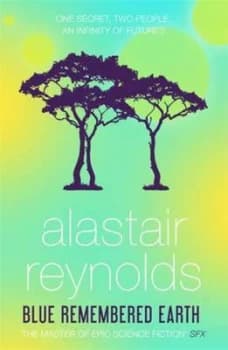 Blue Remembered Earth by Alastair Reynolds Paperback