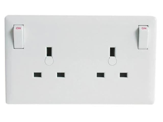 Enhance Your Electrical System With The Dencon 1G To 2G Converter Socket