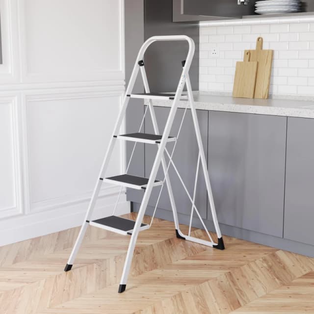 Lassic Home Vida 4 Step Ladder With Anti Slip Mat White unisex 4 Step