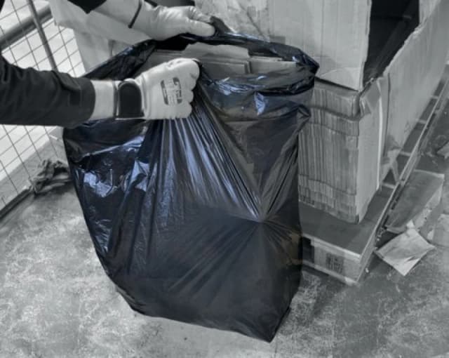 Value Refuse Sacks Medium Duty 90 Litre Black (200 Pack) EW/BAG