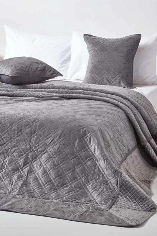 Homescapes Luxury Quilted Velvet Bedspread Geometric Pattern Throw Dark Grey