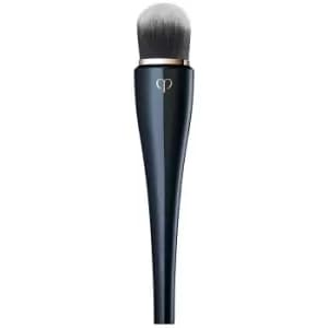 Cle de Peau Beaute Light Coverage Foundation Brush