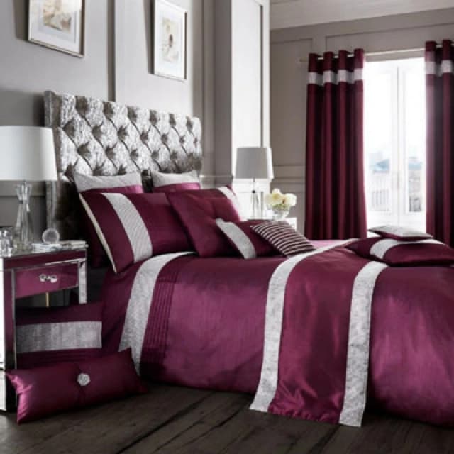 Smart Living Smart Living Premium Polycotton Onyx Duvet Cover With Pillowcases in Aubergine Size: Single Aubergine Single Unisex 5051346123071