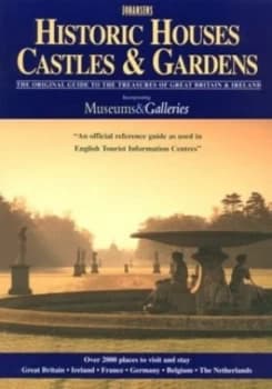 Historic Houses Castles and Gardens Paperback