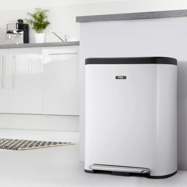 Cooks Professional Dual Compartment Bin 60L with Single Pedal & Soft Close Lid in White White Unisex