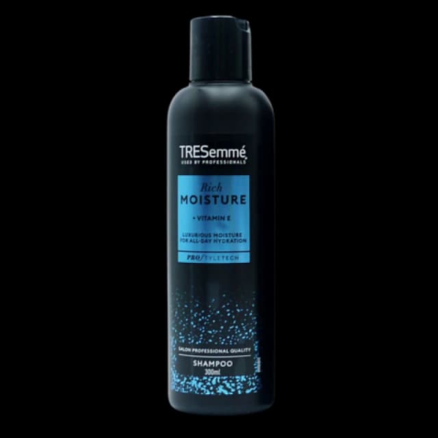 Tresemme Rich Moisture For Dry Damaged Hair Shampoo - 300ml
