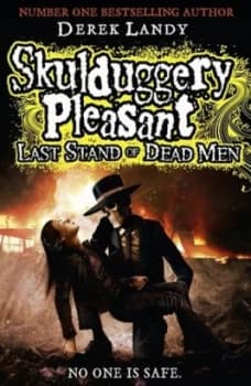 Last Stand of Dead Men by Derek Landy Paperback