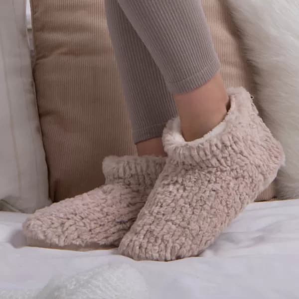 totes Faux Fur Short Boot Slippers Oatmeal