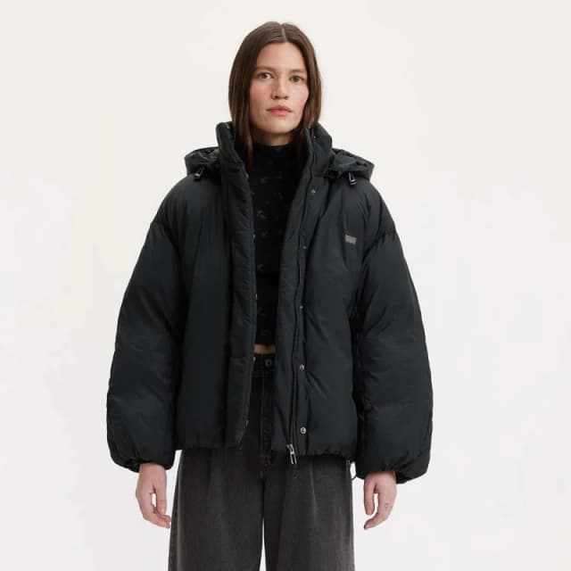 Levis Womens Classic Denim Shorts Caviar female 16 (XL)