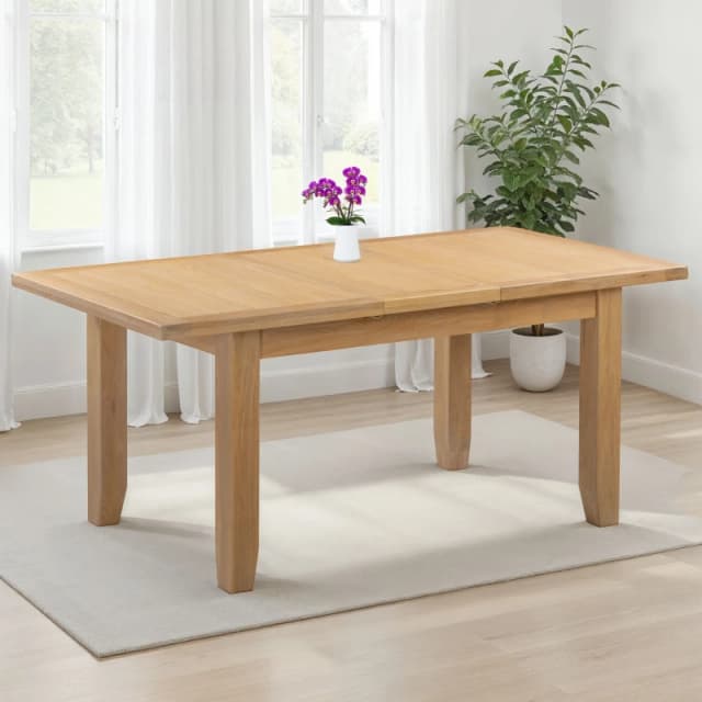Seconique Windsor Extending Dining Table (Part Assembled) in Light Oak Light Oak Unisex