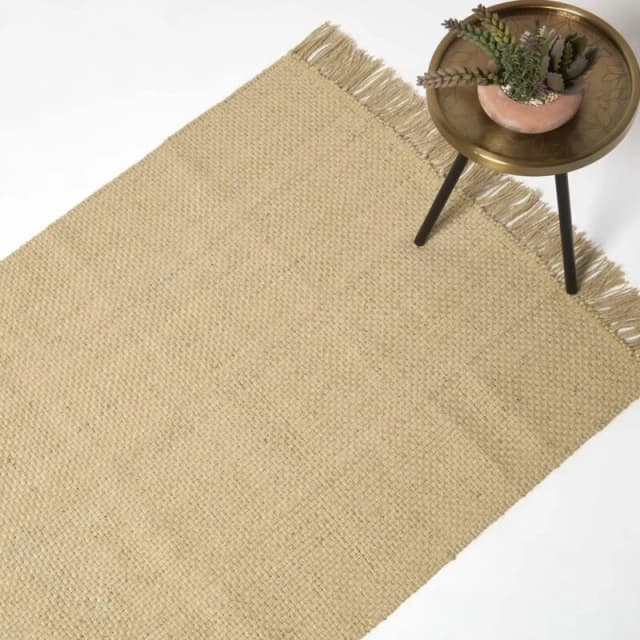 HOMESCAPES Zaphyr Natural Handwoven Jute Rug with Tassels, 160 x 230cm - Homescapes RU1414E