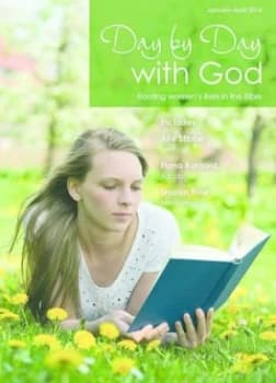 Day by Day with God January-April 2014 by Catherine Butcher Paperback