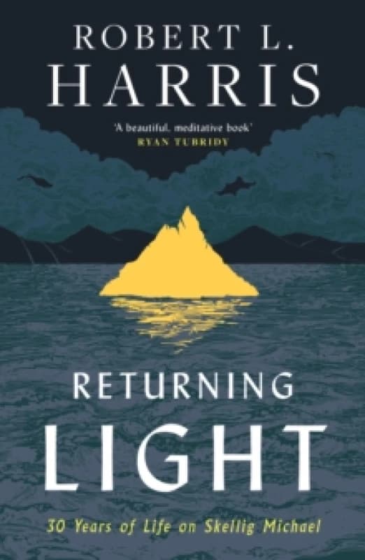 Returning Light. Paperback. By Robert L Harris Books