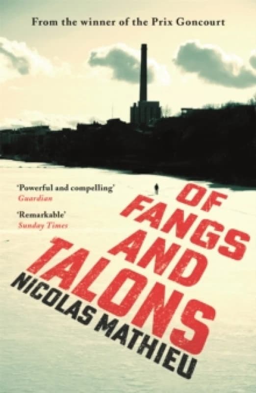 Of Fangs and Talons Paperback / softback