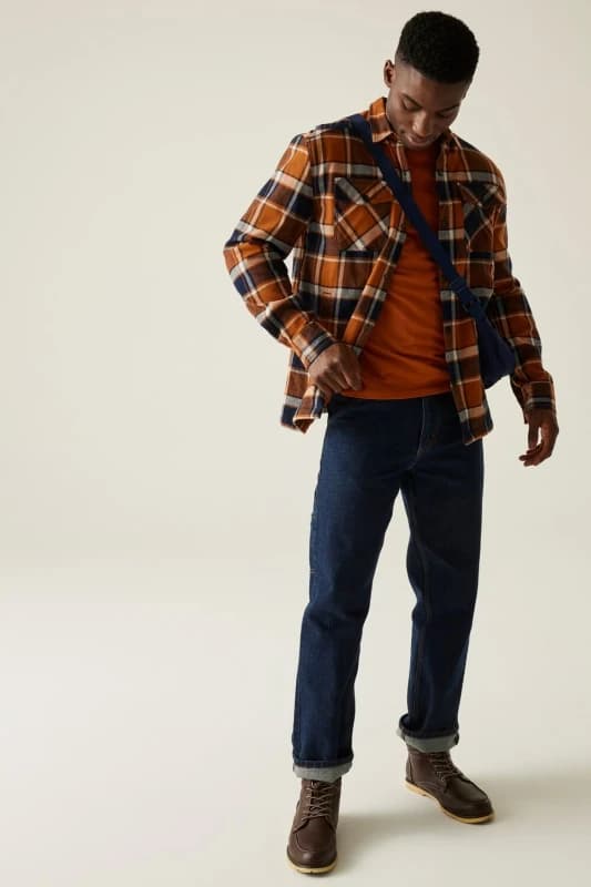 Regatta Regatta Men Spennith Fleece Lined ShackeT-Shirt in Burnt Orange Size: Medium Burnt Orange M Male 5063516105602